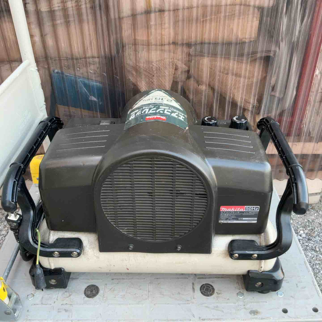 ◇マキタ(makita) 常圧専用エアコンプレッサー AC2211 50Hz【草加店】