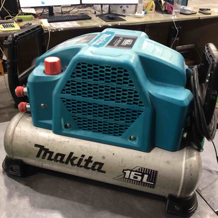★マキタ(makita) エアコンプレッサー AC462XGH【川口店】