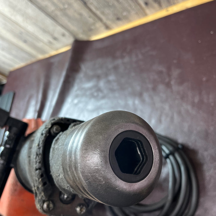 【中古品】★ヒルティ(Hilti) コード式ハツリ機 TE1000-AVR【東大和店】
