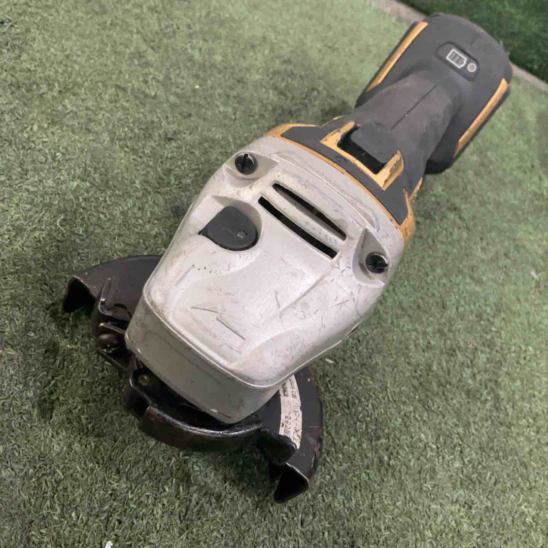 ★マキタ(makita) 100mmコードレスディスクグラインダ GA404DRGXN 18V 動作確認済【川口店】