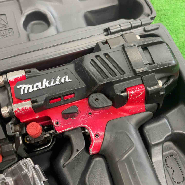 【中古品】 マキタ/makita 高圧エア釘打ち機・AN636H 【桶川店】