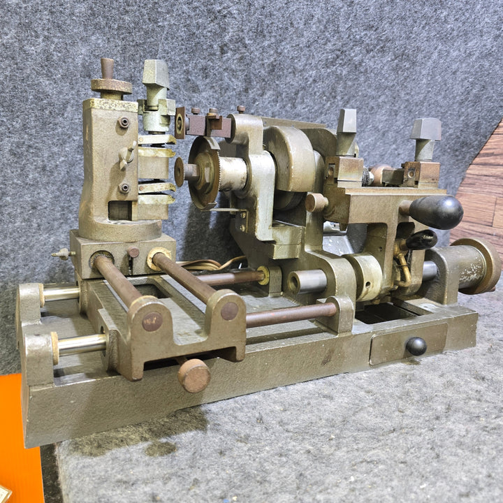 【中古品※全体的にサビ多め※】イチカワ 合鍵複製機 キーマシン H・S-1000 無限【桶川店】