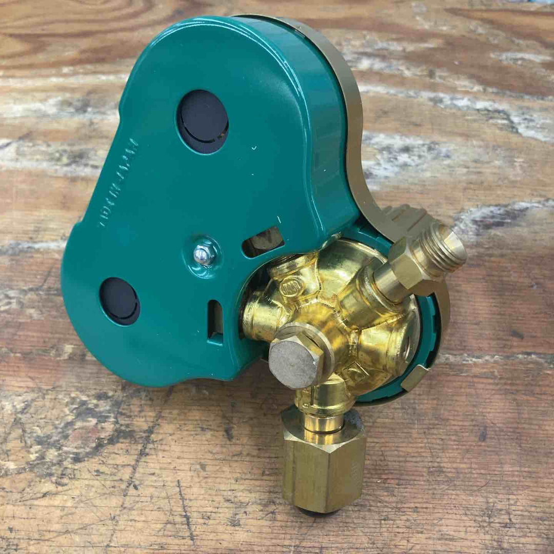 ◇小池酸素 容器圧力調整器 セフティゴールドⅡ SGⅡ-1 (酸素用)【柏店】