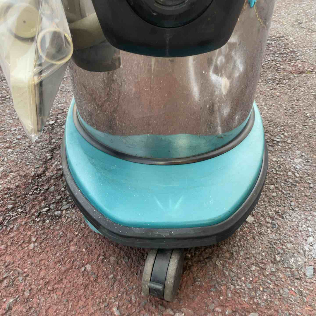 【店頭受取り限定】☆マキタ(makita) 集じん機 490【越谷店】