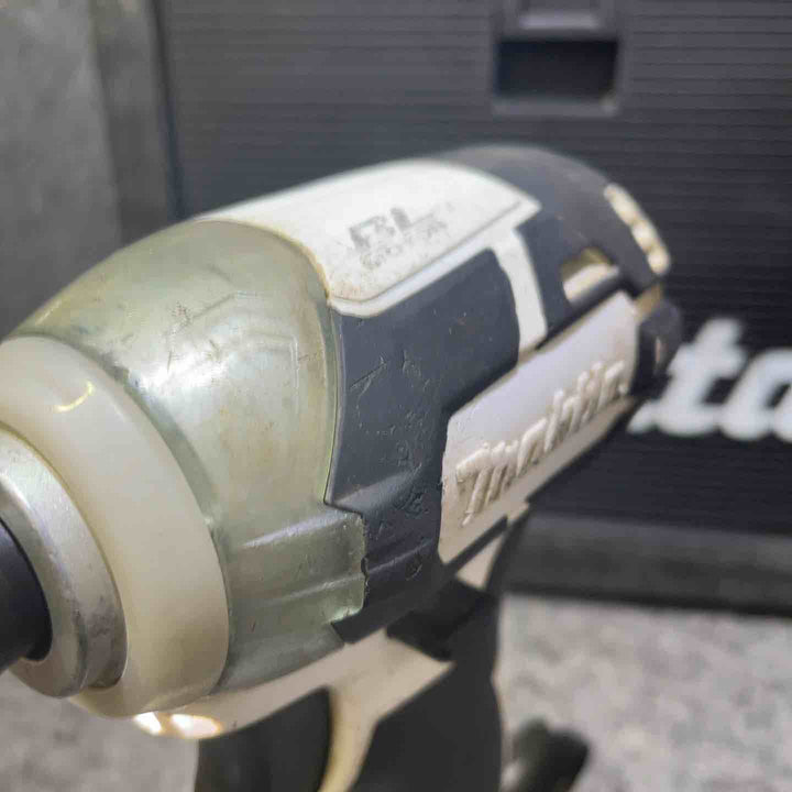 マキタ(makita) コードレスインパクトドライバー TD137DRFXW【桶川店】