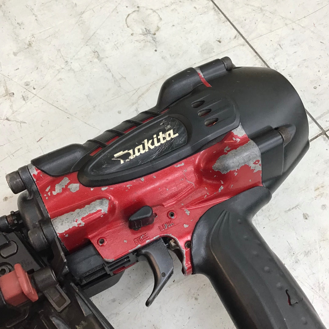 【中古品】◎メンテ済み◎ マキタ/makita 高圧エア釘打ち機・AN930H 【鴻巣店】