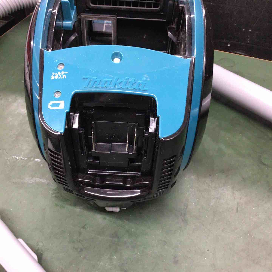 ☆マキタ(makita) コードレスサイクロン掃除機 CL500DZ【戸田店】