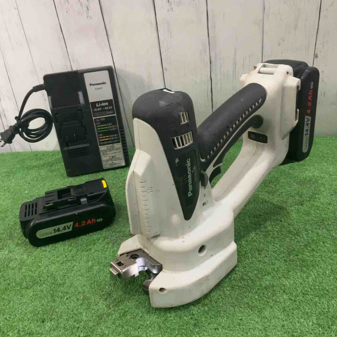 ★パナソニック(Panasonic) コードレス全ネジカッター14.4V EZ4540LS2S-B【八潮店】
