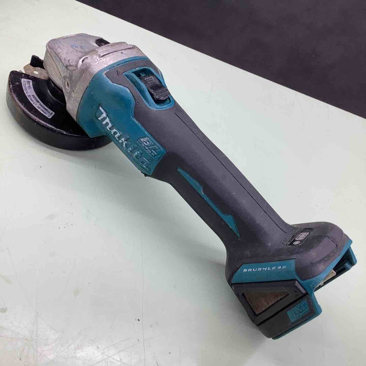 ☆マキタ(makita) 100mmコードレスディスクグラインダ GA404DZN (GA404DN)【越谷店】