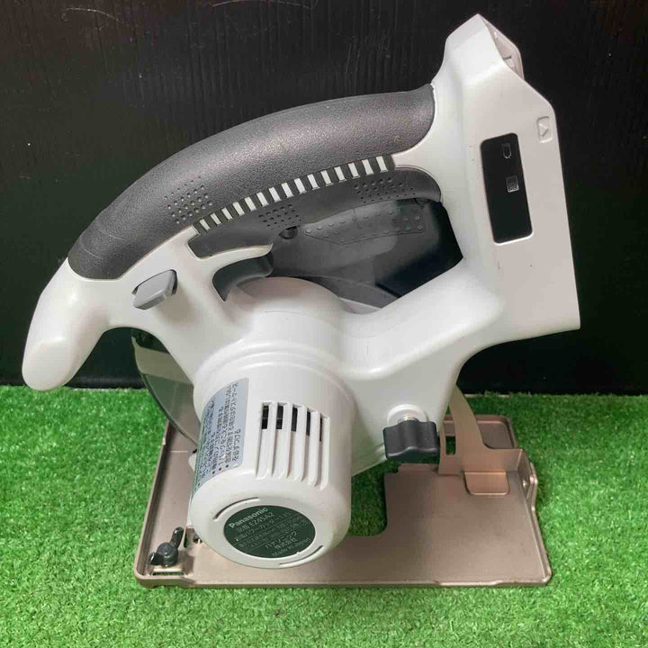 【中古品】★パナソニック(Panasonic) コードレスチップソーカッター EZ45A2LJ2G-H ◎18V5.0Ahバッテリー1個付き！【岩槻店】