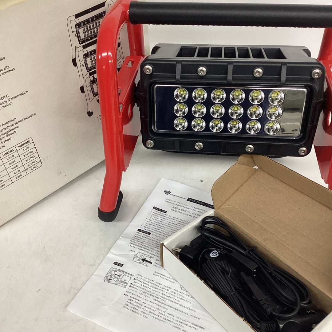 ▼streamlight 充電式ポータブルシーンライト2 最大輝度10000lm 100V対応【狭山】