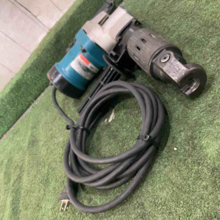 ★マキタ(makita) 電動ハンマ HM0810 動作確認済【川口店】