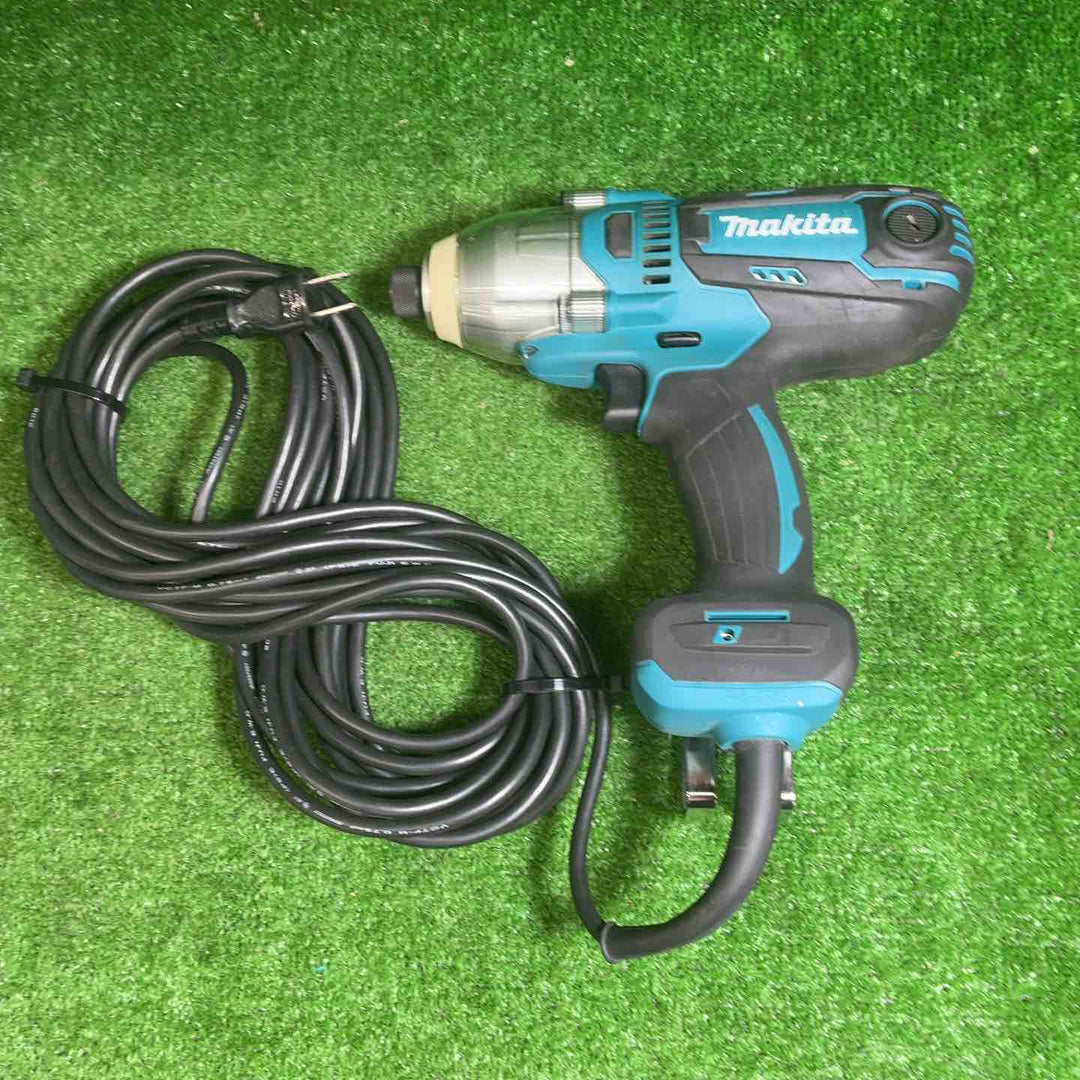 ☆マキタ(makita) インパクトドライバ TD0220【藤沢店】