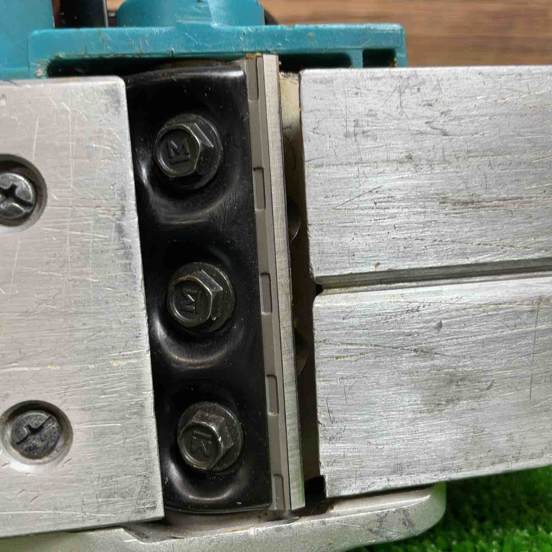マキタ(makita) 電気カンナ KP0800A【桶川店】