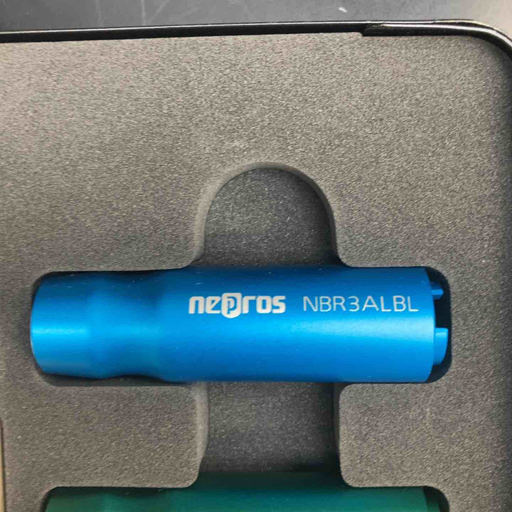 ネプロス(nepros) 9.5sq カラーグリップラチェットハンドルセット NTBR3AL アルマイト仕様【川越店】