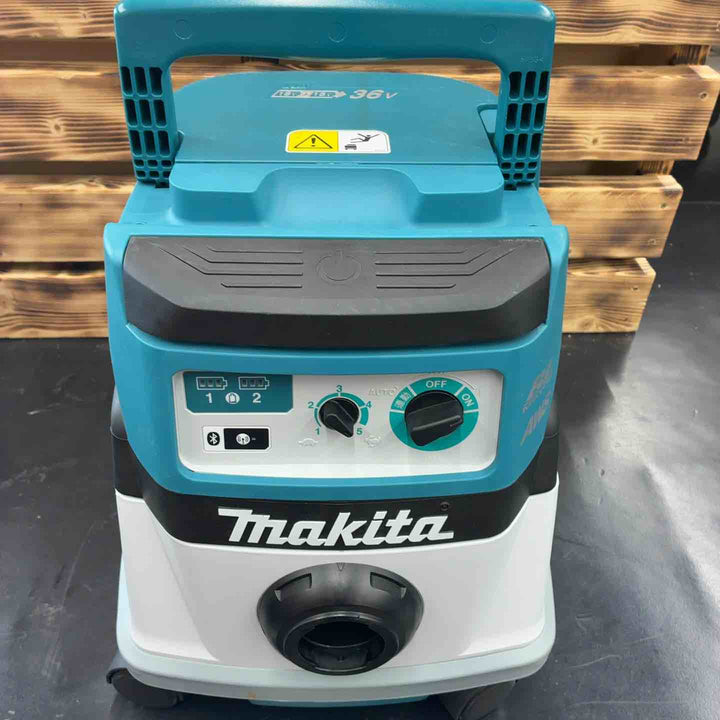 マキタ(makita) 粉じん専用 コードレス集じん機 VC867DZ【藤沢店】