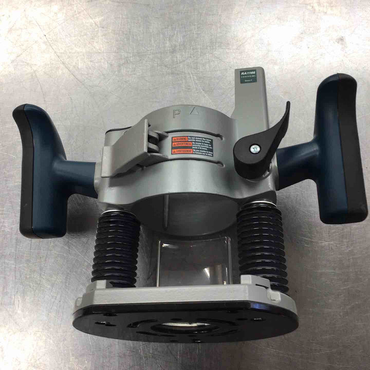 ◇Bosch ボッシュ 電動工具 ルーター 1617EVSPK 【並行輸入品】【川崎店】