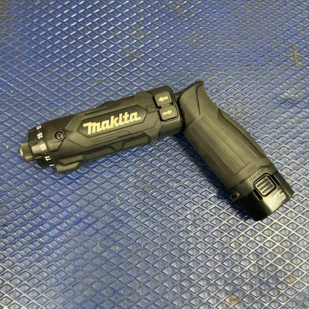 ★マキタ(makita) コードレスドリルドライバー DF012DSHXB【草加店】