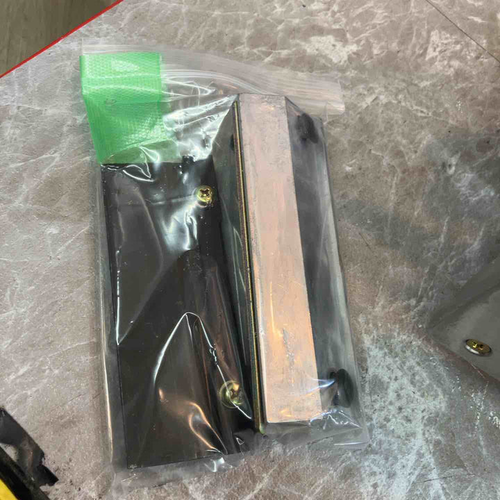◇マキタ(makita) 2スピード電気カンナ 1804N【八潮店】