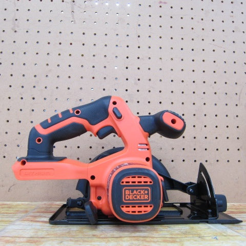 ブラックアンドデッカー(BLACK+DECKER) 18V コードレス丸ノコ【本体のみ電池別売】 BDCCS18B【川崎店】