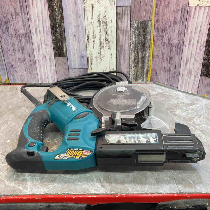 ☆マキタ(makita) オートパックスクリュードライバー 6841R【八潮店】