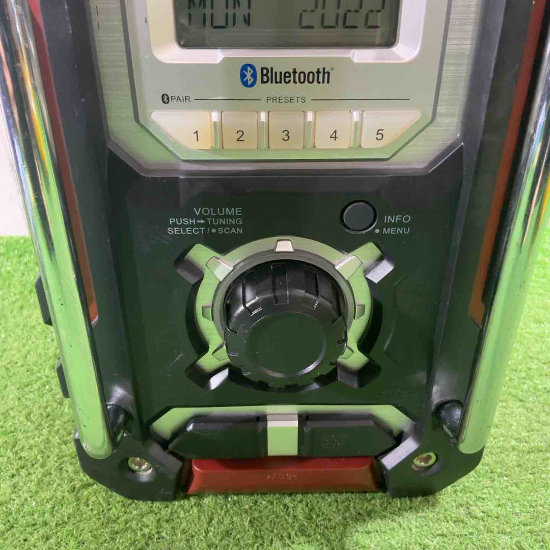 ◇マキタ(makita) コードレスラジオ MR108AR(限定色：オーセンティックレッド) 本体のみ【川口店】