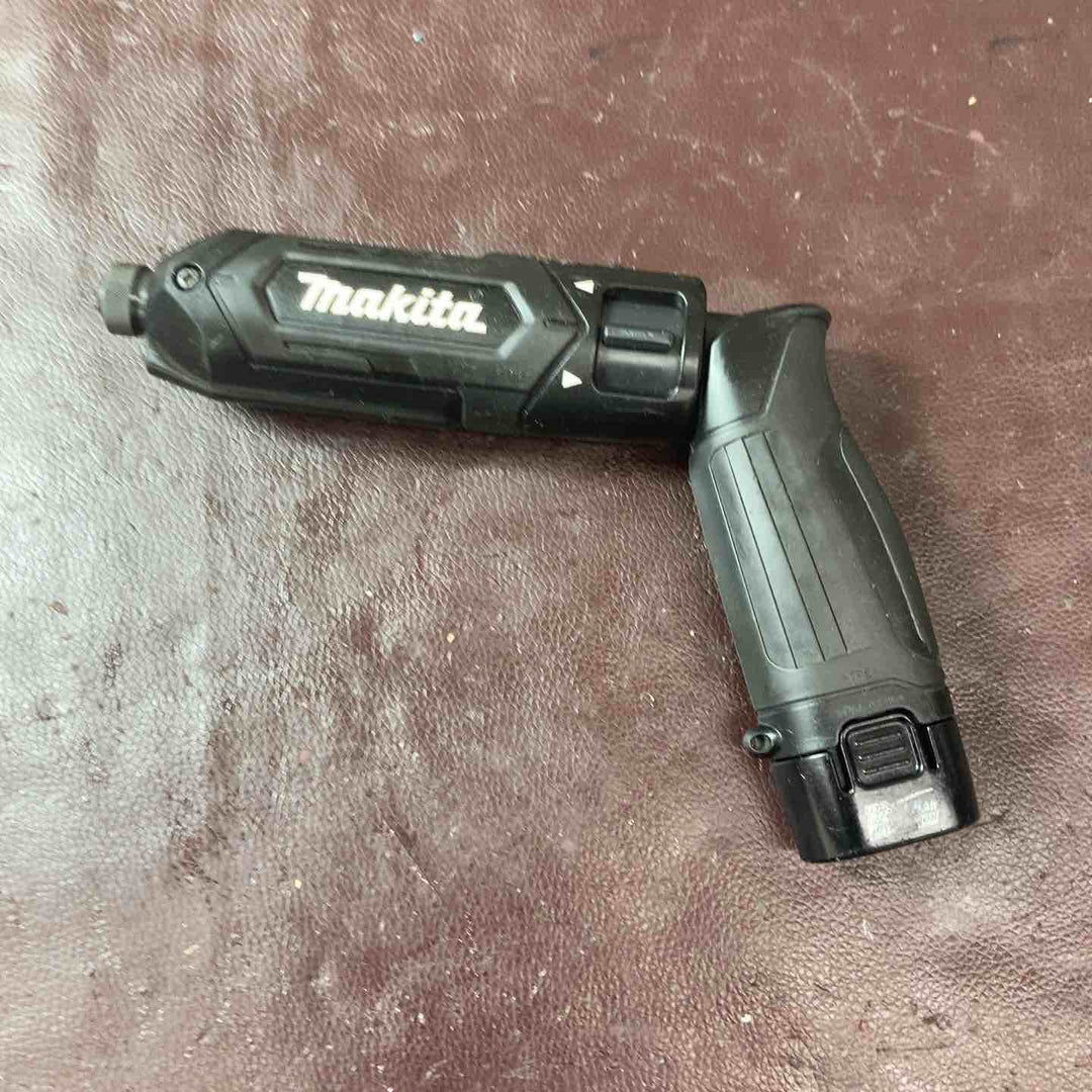 【中古品】★マキタ(makita) コードレスペンインパクトドライバー TD022DSHXB【東大和店】