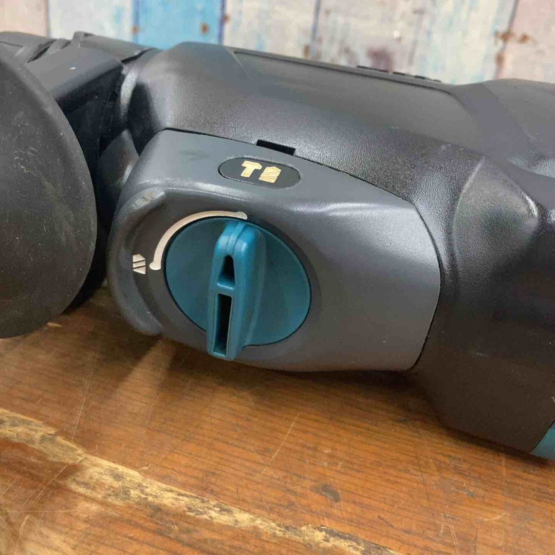 ★マキタ(makita) ハンマドリル HR2601F【柏店】