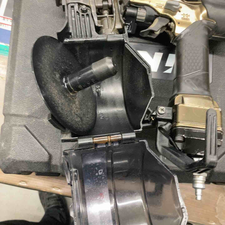 ★ハイコーキ(HIKOKI ※旧:日立工機) 高圧エア釘打ち機 NV65HR2(S)【戸田店】