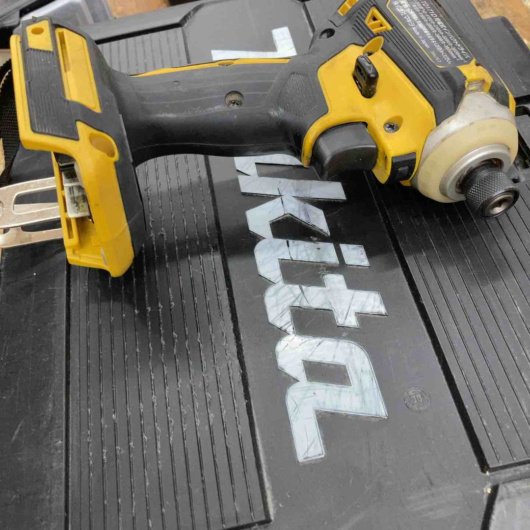 ★マキタ(makita) コードレスインパクトドライバー TD171DGXFY【柏店】