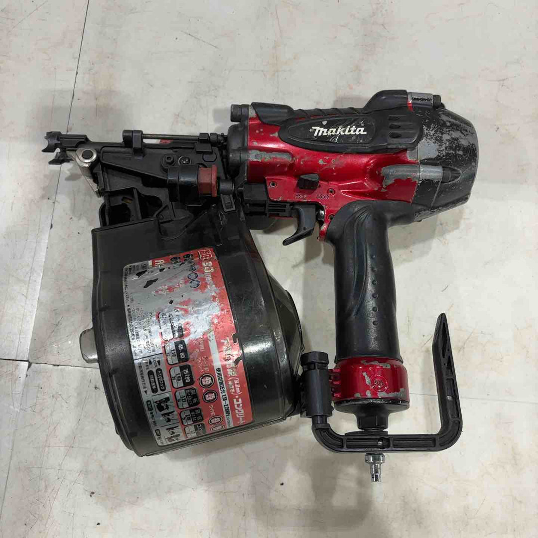 ★マキタ(makita) 高圧エア釘打ち機 AN930H【八潮店】