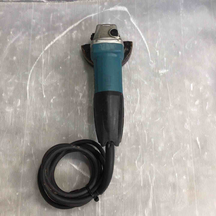 ☆マキタ(makita) 100mmディスクグラインダー GA4031【草加店】