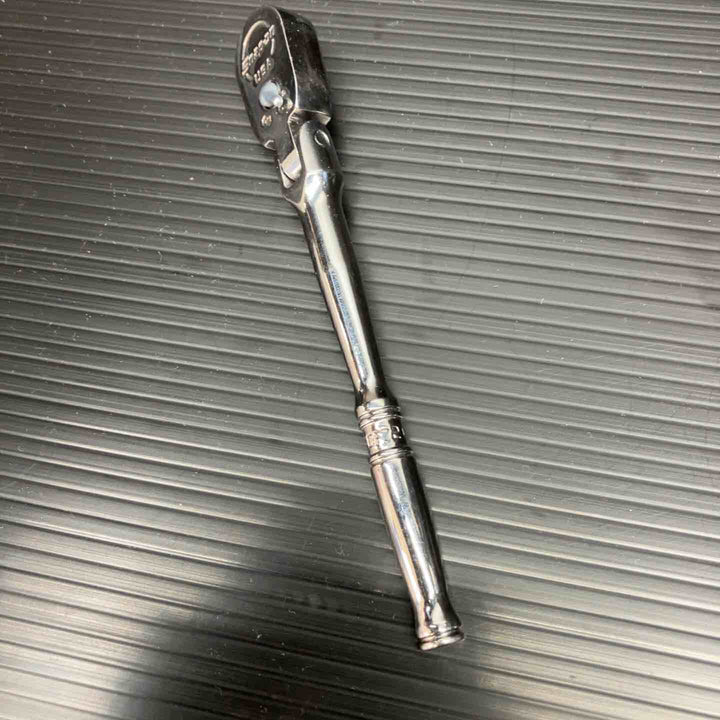 スナップオン(Snap-on) 1/4"コンパクトフレックスヘッドラチェット FCF72【川越店】