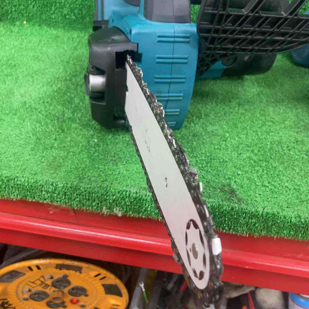 ◇マキタ(makita) コードレスチェーンソー MUC250DZ 36V【川崎店】