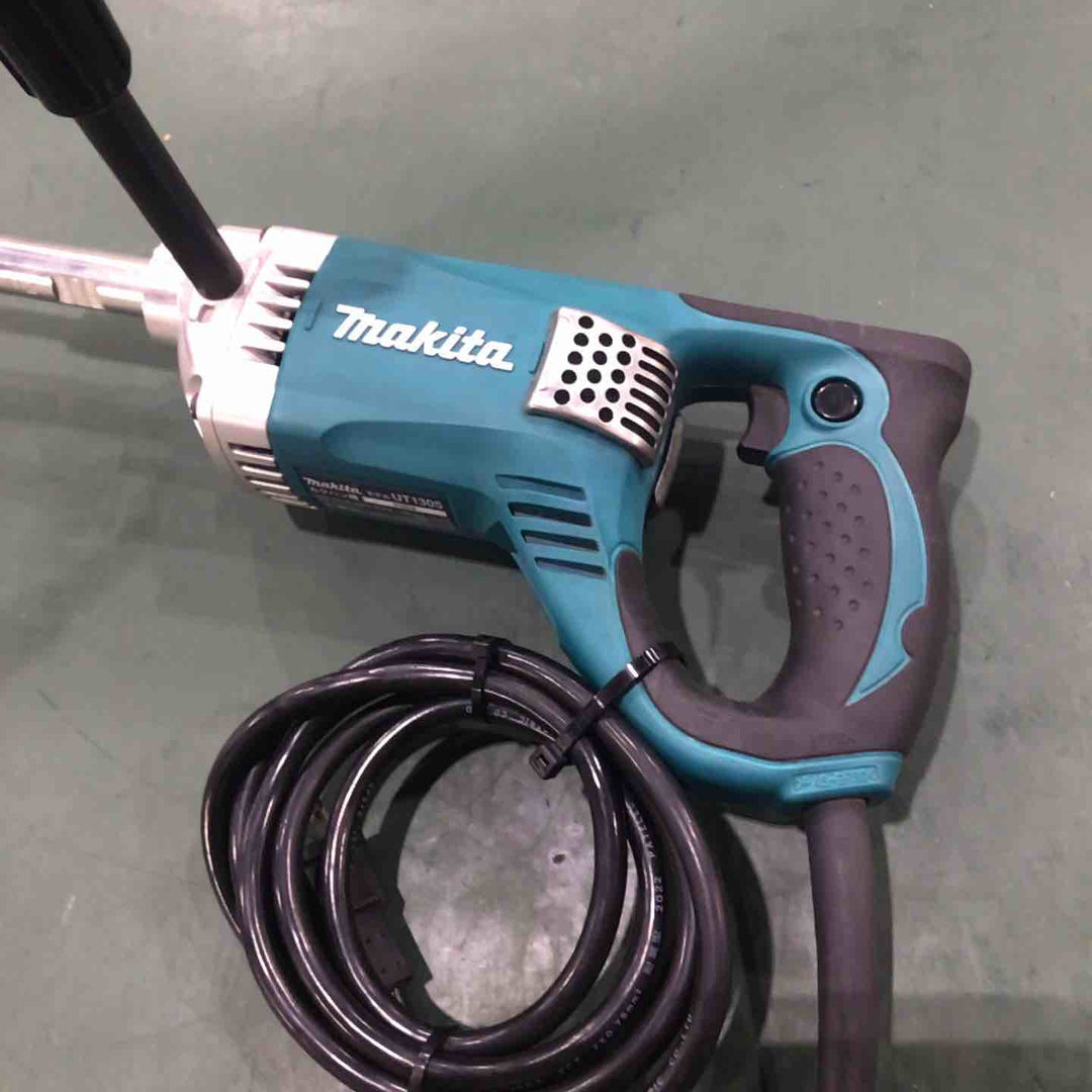 ☆マキタ(makita) コンクリートかくはん機 UT1305【川口店】