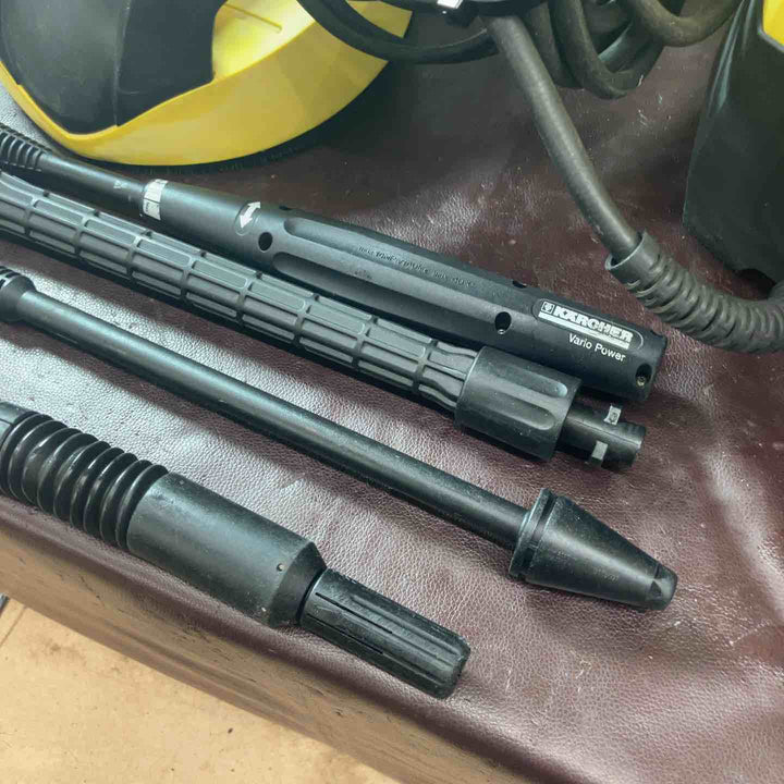 【中古品】ケルヒャー(KARCHER) 高圧洗浄機 K4.00EcoSilent 50Hz アタッチメント付属【東大和店】