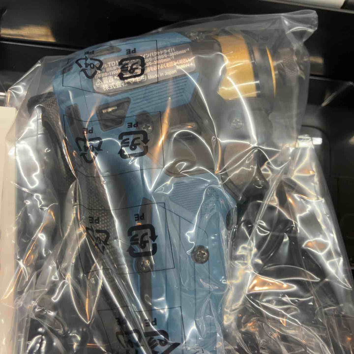 ◇マキタ(makita) コードレスインパクトドライバー TD173DZPB LXT20周年記念限定カラー プレミアムブルー 本体のみ【所沢店】