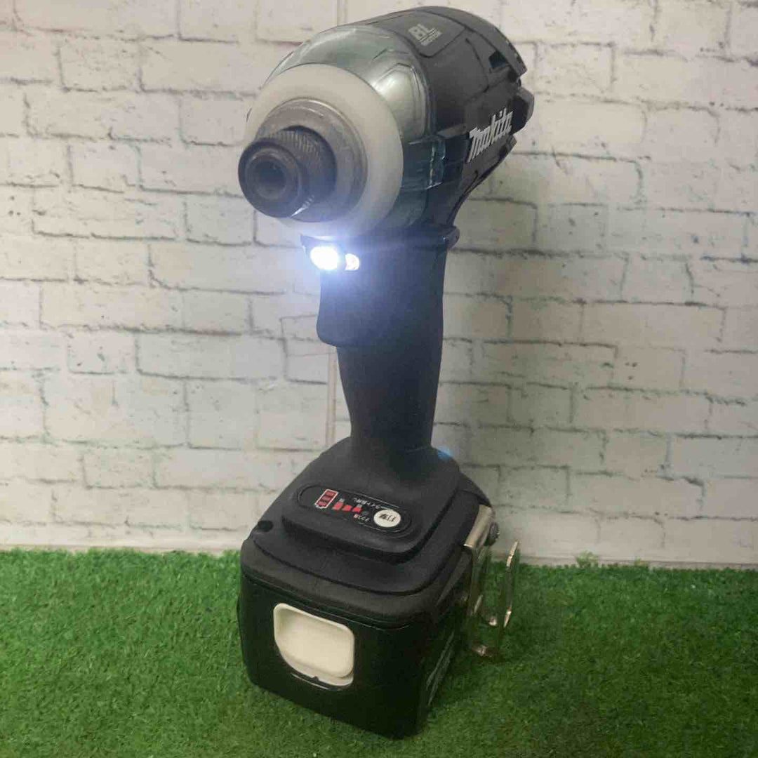 ★マキタ(makita) コードレスインパクトドライバー TD137DRFXB【町田店】