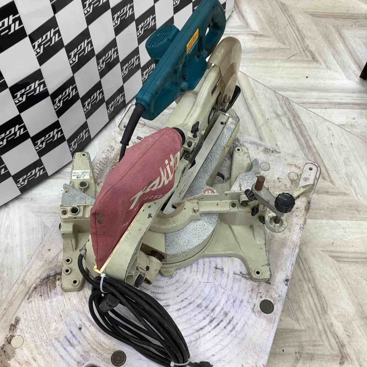 マキタ(makita) 216mm卓上スライド丸ノコ LS0811 ロックオフボタン効かず グリップ曲がり有 ストッパピン丸い所にない 保証なし【越谷店】