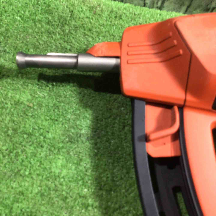 ◇ヒルティ(HILTI) ガス式鋲打機 GX120-ME 電気・機械設備用【川口店】
