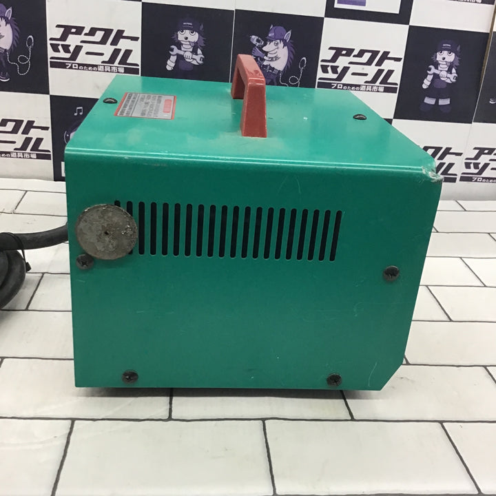 〇日動工業(NICHIDO)  ハイパワー昇圧器 トランス 変圧器  M-E30 100V→115V、125V【所沢店】