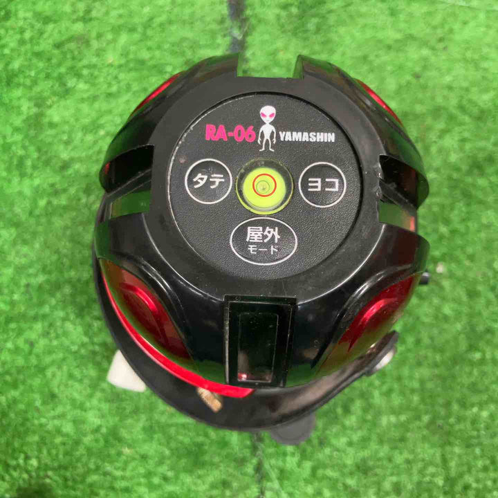 ◇山真製鋸(YAMASHIN) レッドエイリアン レーザー墨出し機 RA-06【草加店】