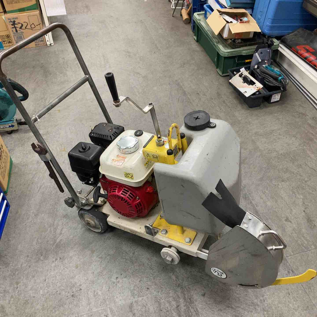 【店頭受取り限定】 EXEN エンジンコンクリートカッター モデル：ERC12CC 【川崎店】