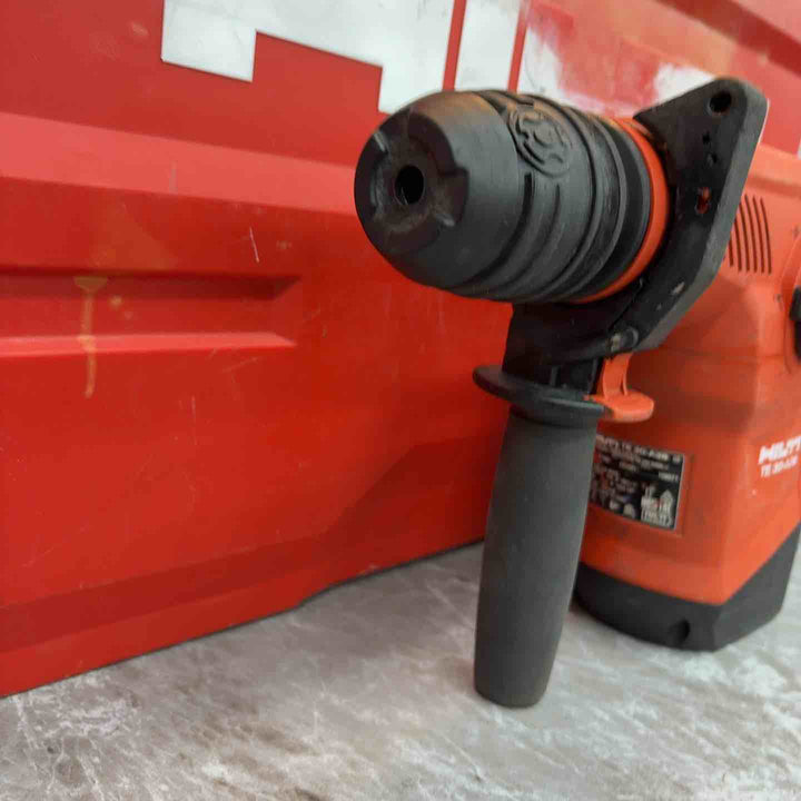 【保証なし】★ヒルティ(Hilti) コードレスハンマドリル TE30-A36(本体のみ)【八潮店】