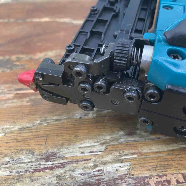 ★マキタ(makita) コードレスピンネイラ PT353DZ【柏店】