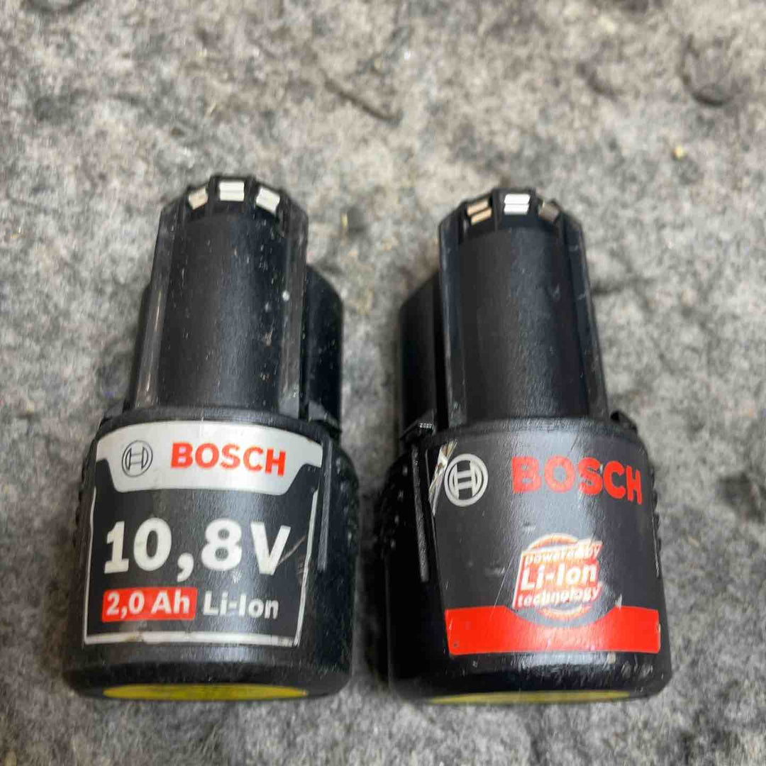 BOSCH(ボッシュ) 10.8Vコードレスシェア GSC10.8V-LI バッテリー2個付き 【桶川店】