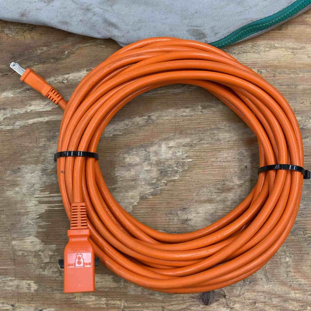 【店頭受取り限定】◇マキタ(Makita) AC100V ブロワ集じん機 MUB1200【柏店】