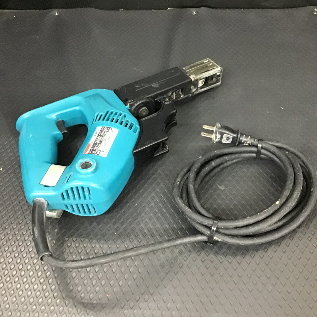 ☆マキタ/makita オートパックスクリュードライバー 6836【鴻巣店】